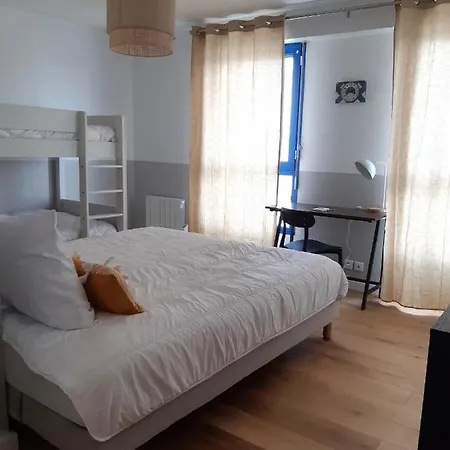 Pour 6 Adultes Et 2 Enfants Avec Terrasse