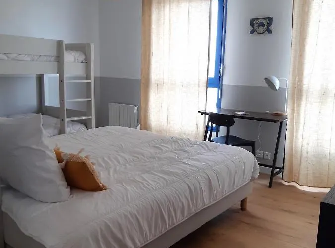 Pour 6 Adultes Et 2 Enfants Avec Terrasse